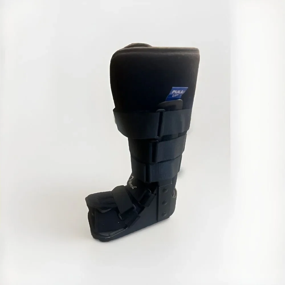 (SMALL)‎ DeRoyal Orthopedic Walking Boot Brace Ankle Foot Protection